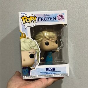 Funko Pop! Disney Frozen Elsa Vinyl Figure